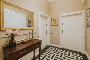 Beige Chic Studio