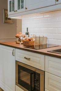 Beige Chic Studio
