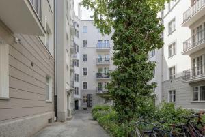 Comfortable Studio Close to PGE Narodowy by Noclegi Renters