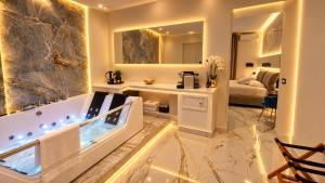 BELLINI JACUZZI SUITE Catania