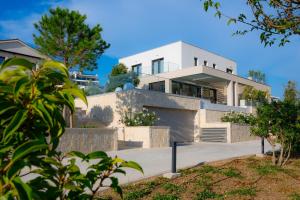 Villa Promise