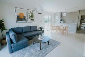 Modern House near Mt Aso & Airport by Restavio