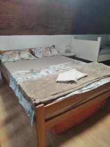 - Djukic - Weekend house