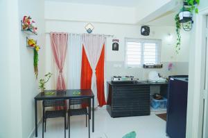 Solace by Isha Haven - Calm & Cozy 1BHK - Gachibowli