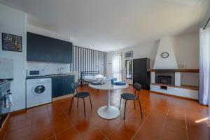 Varenna - Lake Como View - Suite with Parking and Wifi