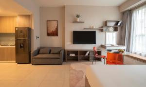 Tresor Apartments, Prime Location, Studios and 2 to 4 Bedroom, 2 min walk to City Center