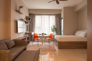 Tresor Apartments, Prime Location, Studios and 2 to 4 Bedroom, 2 min walk to City Center