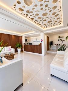 Hotel Neptuno Refugio