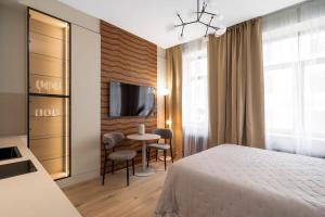 Brand New Modern Studio, Embassy Area - Charming Retreat by Innorental