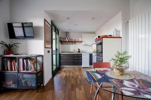 Panoramic terrace in Milan with Wi-Fi