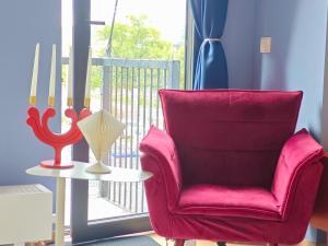 Design Studio Apartment, Balcony, Parking