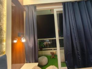 Runway Retreat- premium 1RK-Near Jewar Airport