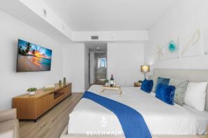 Sunset Suite 2BR - Beachwalk Pool & Beach