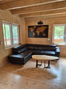 Kashubian Pine House - Domek z basenem i balią