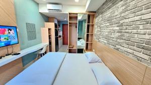Hivi Springwood Htl & Residence