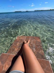 Cabaña sobre el mar isla Guarsidub Guna Yala