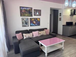 Sweet Pink by Miro Apartment