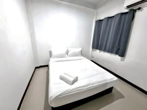 Bob House Khaosan - บ็อคเฮ้าท์ ข้าวสาร