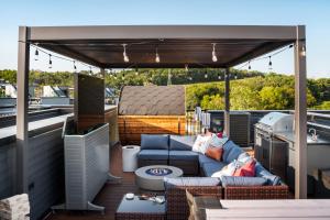 Brand New 4BR4BA Home RooftopHot TubSauna