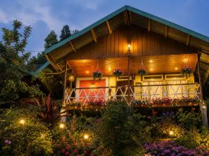 Yes Homes Himalayan Eagle Heritage Resort