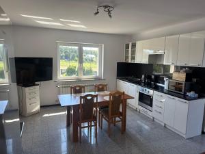 Apartment z balkonem