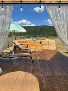 Cottage shishiara