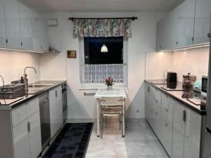 Large holiday home with a garden, Lubiatowo