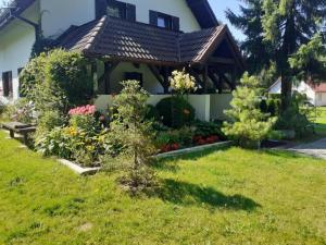 Comfortable holiday home with a private garden
