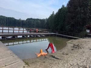 Holiday home with sauna, jacuzzi, private pond