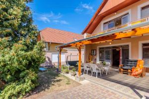 Villa Toldi Miklos - Happy Rentals