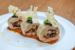 Radha Regent, Chennai