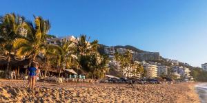 Emperador Vallarta Beachfront Hotel and Suites
