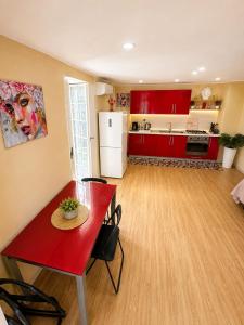 ALYDEA homes and suites 6-7
