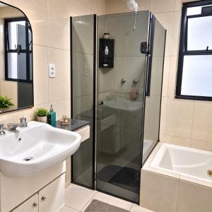 BREV HOUSE 12 - Flats Confort Stay Palladium SV