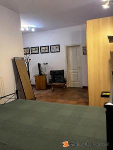 Lemonia Apartment