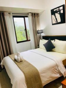 L And J VIP Stay