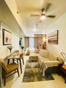 L And J VIP Stay
