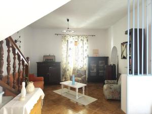 Garden, terrace and private parking