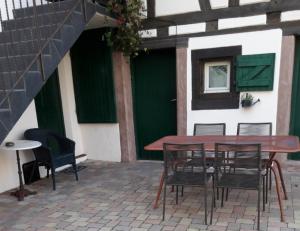 Appartements charmant petit appartement en Alsace : photos des chambres