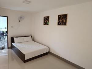 Timos Place Guest House