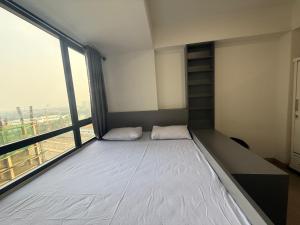 Hivi Collins Apartement Serpong