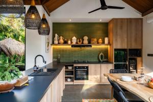 Villa Loumavi by BaliSuperHost