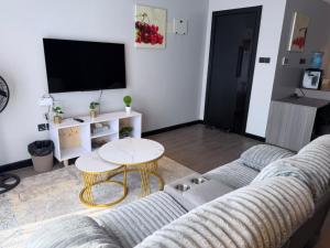Escada Apartments