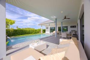 Modern 3BR Villa with Private Pool (NR1)