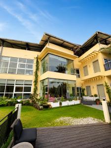 Crosswinds - Private Luxury Villa in Nainital