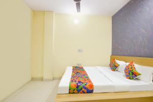 FabHotel Aaradhya Residency