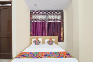 FabHotel Aaradhya Residency