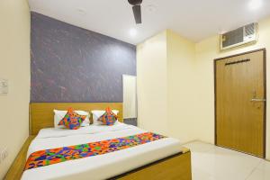 FabHotel Aaradhya Residency