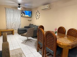 House for Family and Business Travel