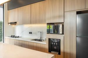 Private Villa Ayra 9B by OriVista 10mins to Melasti Beach
